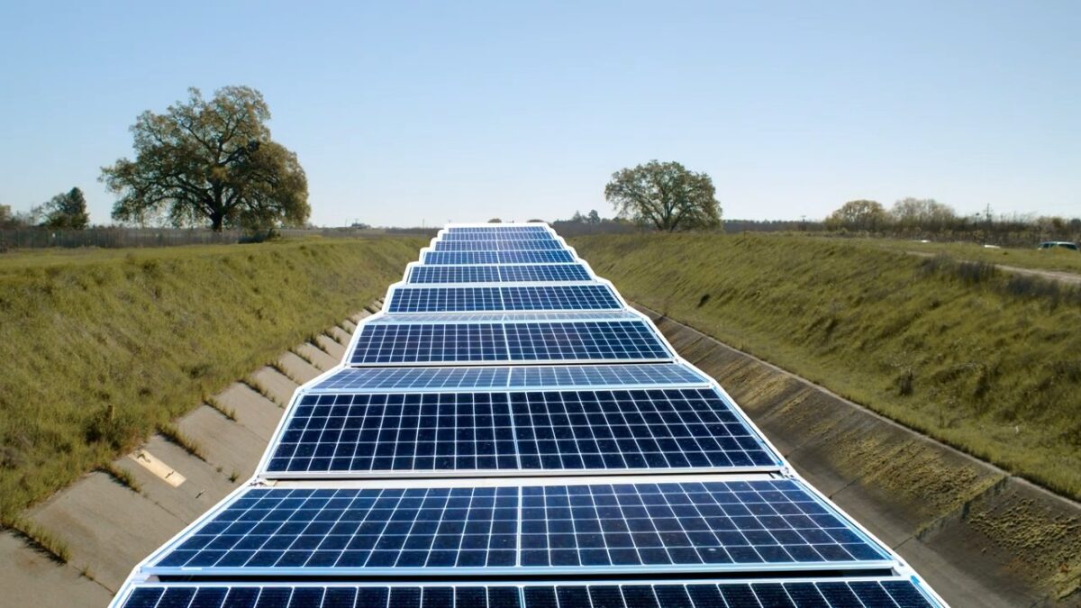 Principia College Completes New Solar Farm - 2025 - Escape to Elsah ...